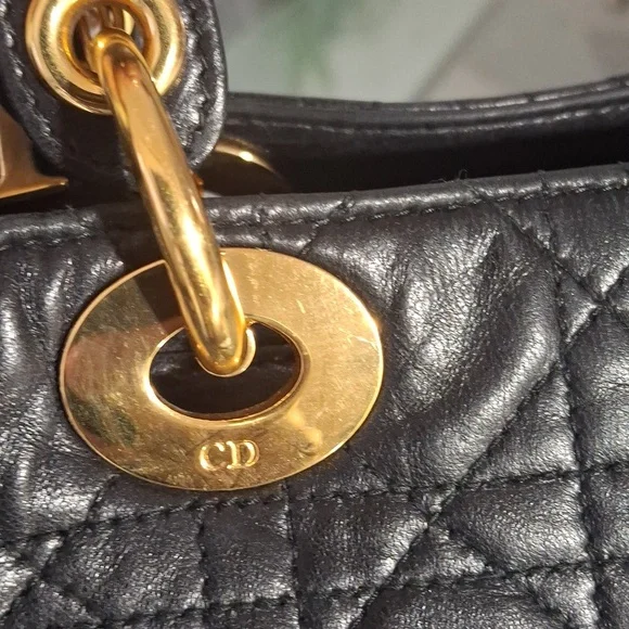 Dior Black Quilted Handbag - Picture 9 of 16